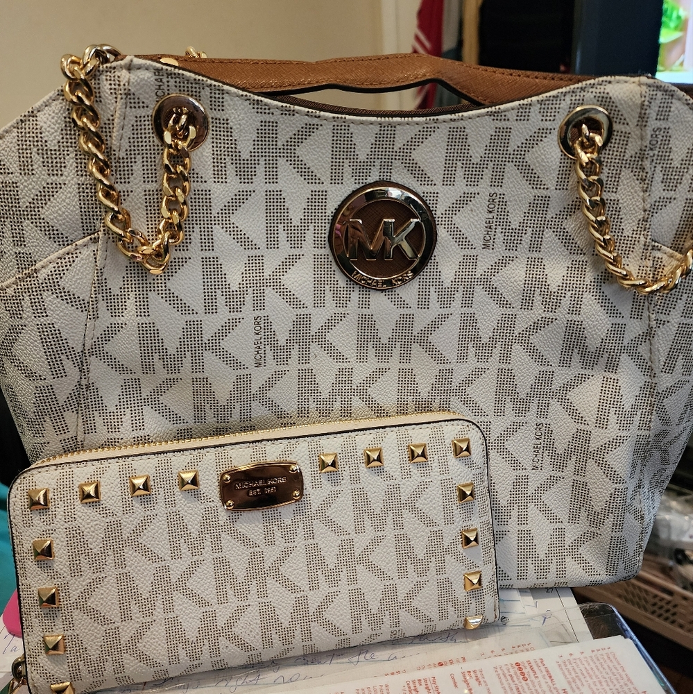Mk Purse